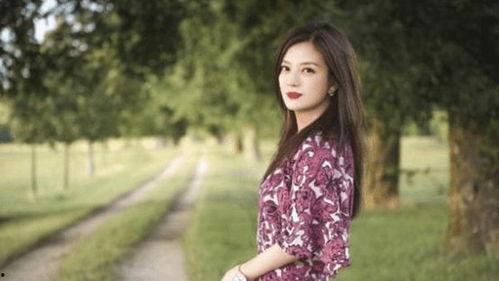 吃瓜爆料赵薇,娱乐圈的瓜田，她如何成为焦点人物？